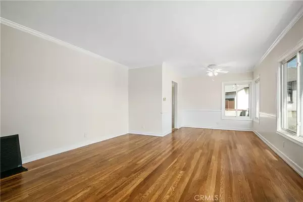 Lakewood, CA 90712,5658 Pepperwood Avenue