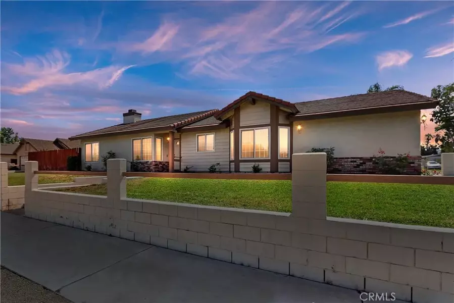 740 W Pennsylvania Avenue, Redlands, CA 92374