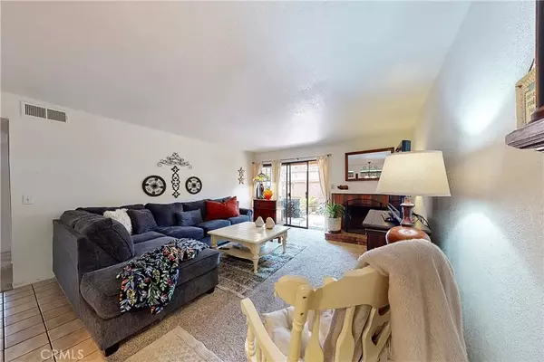 Anaheim, CA 92801,2659 W Cameron Court #117