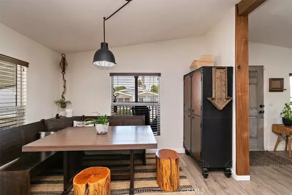 Lake Elsinore, CA 92530,32900 Riverside #116