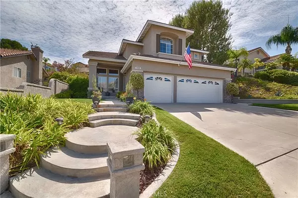 Anaheim Hills, CA 92808,988 S Creekview Lane