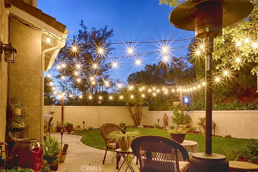988 S Creekview Lane, Anaheim Hills, CA 92808