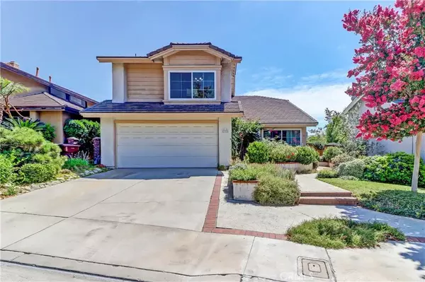 Brea, CA 92821,1752 Cloverdale Drive