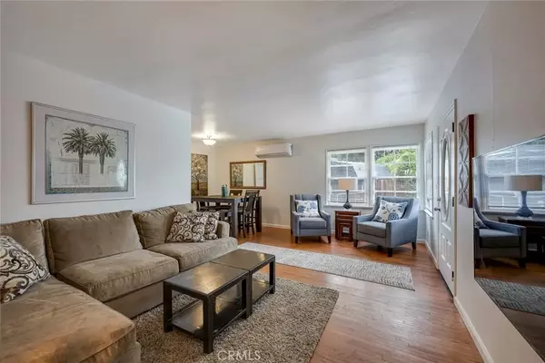 Fullerton, CA 92833,213 Russell Avenue