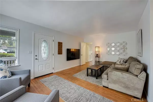 Fullerton, CA 92833,213 Russell Avenue