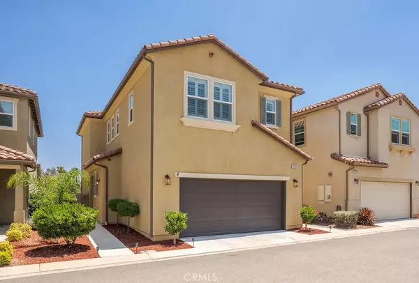 26362 Piazza Di Sarro, Newhall, CA 91321