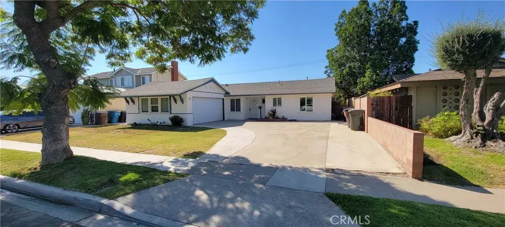 6752 Vanguard Avenue, Garden Grove, CA 92845