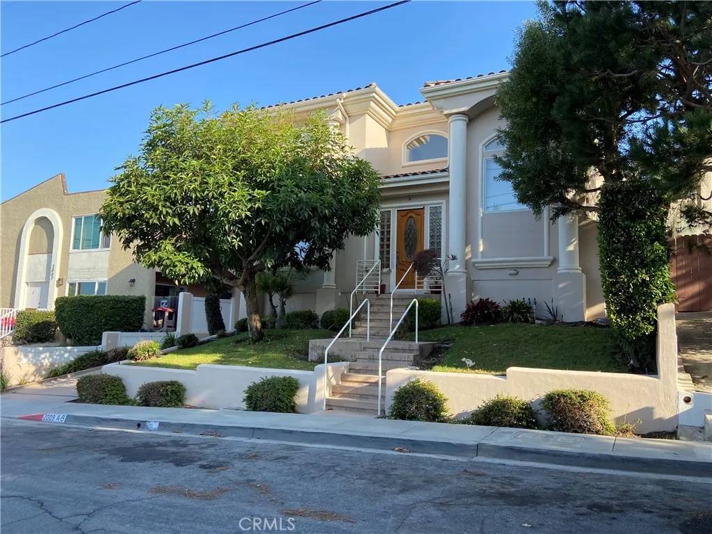 Redondo Beach, CA 90278,2009 Huntington Lane #A