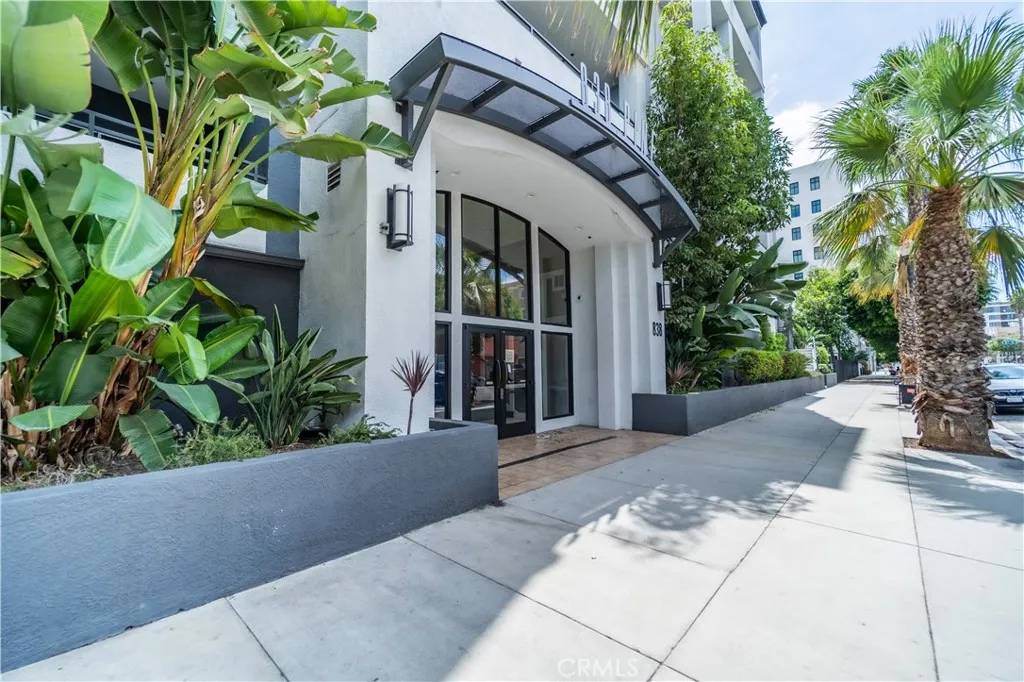Long Beach, CA 90813,838 Pine Avenue #515