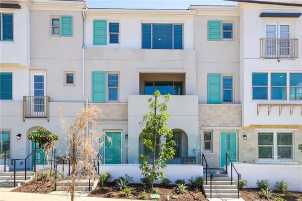 304 S Derek Lane, La Habra, CA 90631