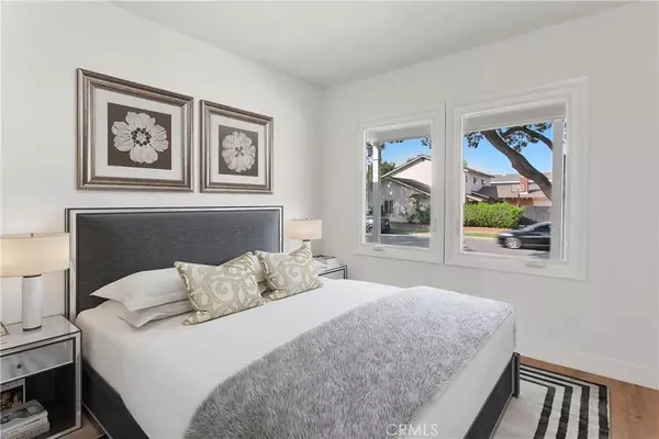 Lakewood, CA 90712,4806 Camerino Street