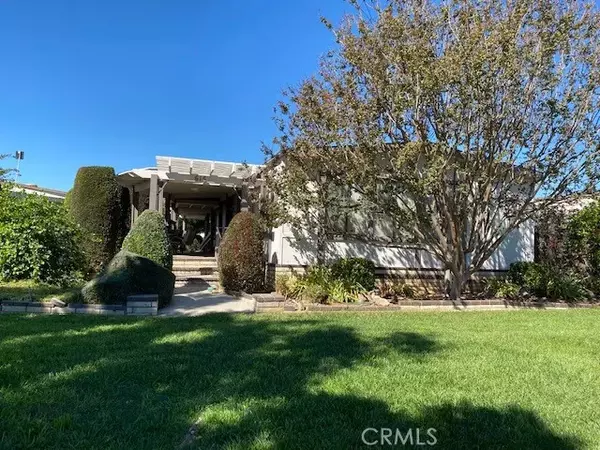 616 Crest Lake #216, Brea, CA 92821