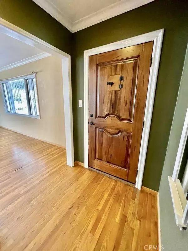 North Hollywood, CA 91606,6501 Satsuma Avenue