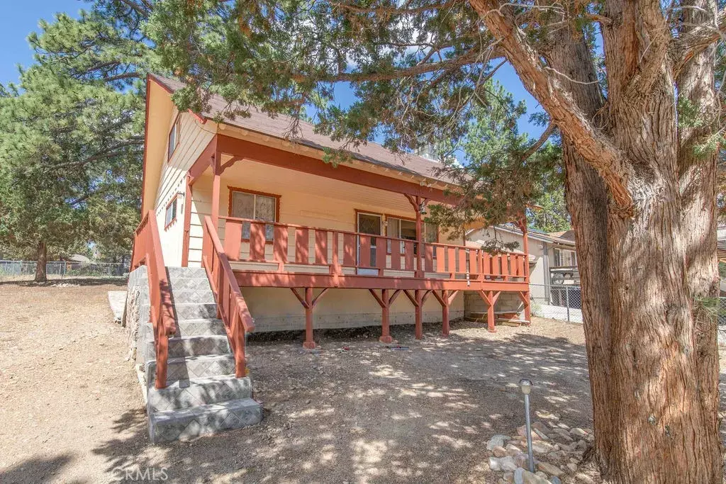 Big Bear City, CA 92314,1526 Malabar Way