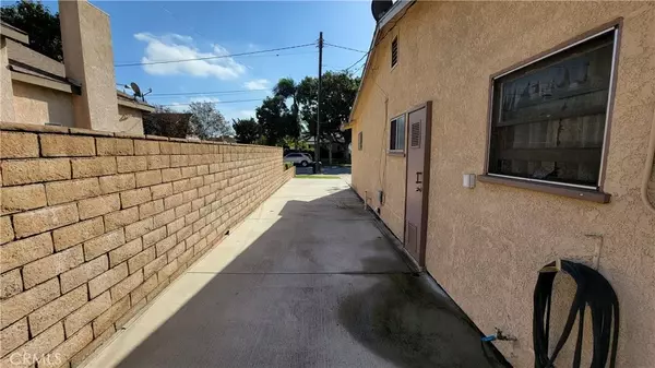 Brea, CA 92821,425 S Flower Avenue