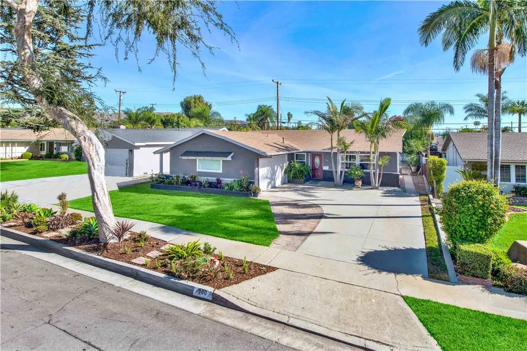 300 N Holgate Street, La Habra, CA 90631