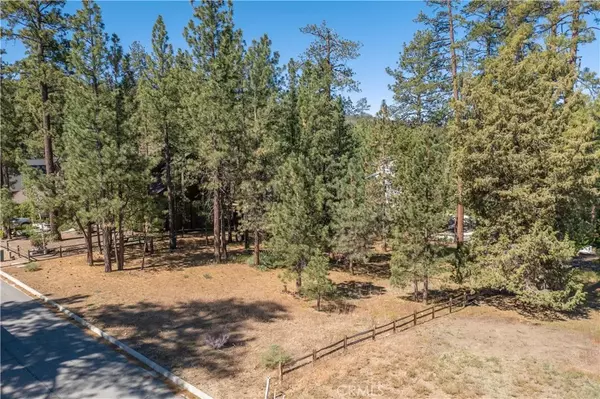 Big Bear Lake, CA 92315,212 Houston