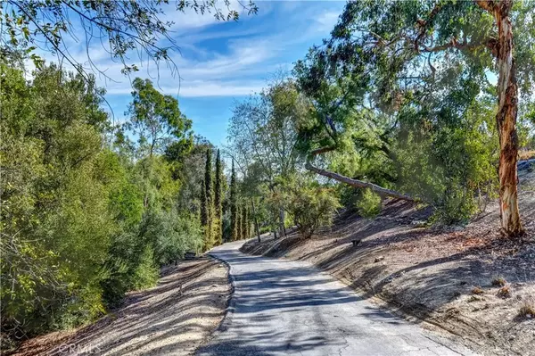 La Habra Heights, CA 90631,2160 Le Flore Drive