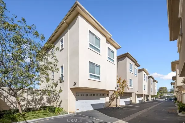 15609 Milky Way, North Hills, CA 91343