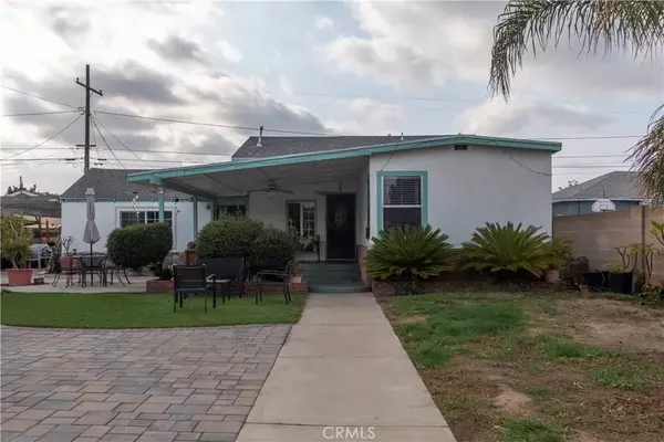 831 N Pine Street, Anaheim, CA 92805