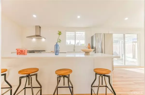 Duarte, CA 91010,709 Greenbank Avenue