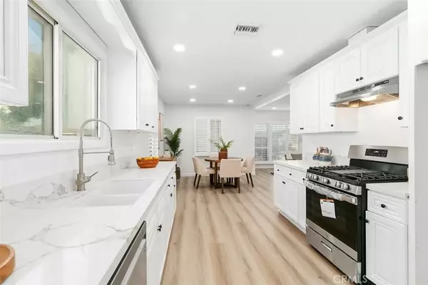 Inglewood, CA 90305,9817 S 4th Avenue