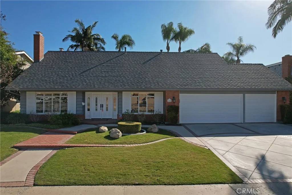 Placentia, CA 92870,230 Hudson Avenue