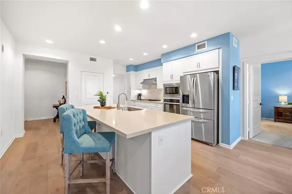 Brea, CA 92823,260 Buena Vida Drive #305