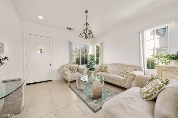 Signal Hill, CA 90755,2322 Monte Verde Drive