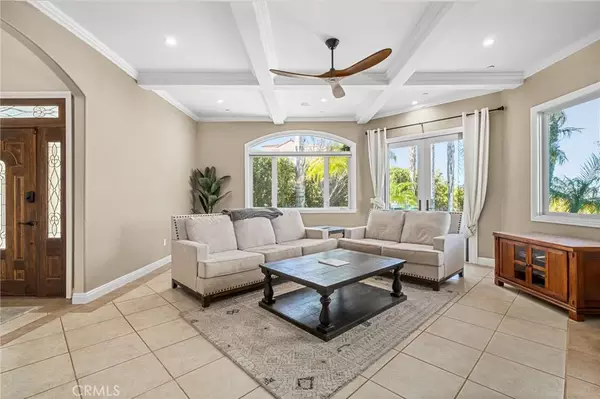 Newhall, CA 91321,24806 Carlos Place