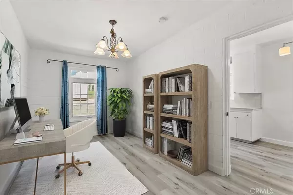 El Segundo, CA 90245,517 E Walnut Avenue