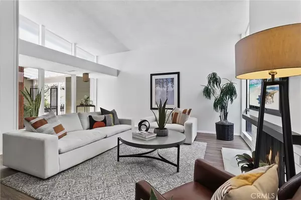 Rossmoor, CA 90720,12282 Kensington Road