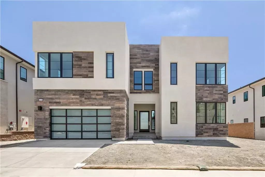 Northridge, CA 91326,11740 N Hillsborough Lane