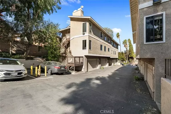 La Habra, CA 90631,212 W Olive Avenue #C