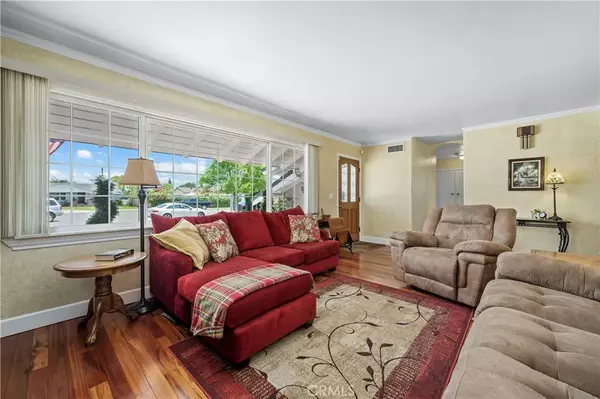 Anaheim, CA 92804,725 S Oakwilde Drive