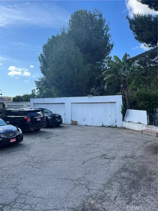 Harbor City, CA 90710,1332 Anaheim Street