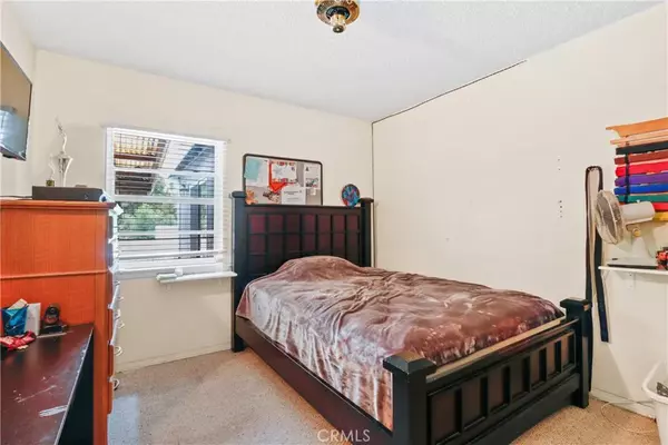 La Habra, CA 90631,1080 Russell Street