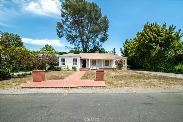 4828 Radford Avenue, Valley Village, CA 91607