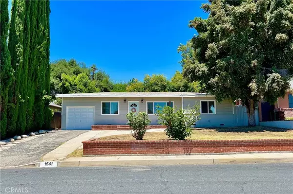 1541 2nd Street, Duarte, CA 91010