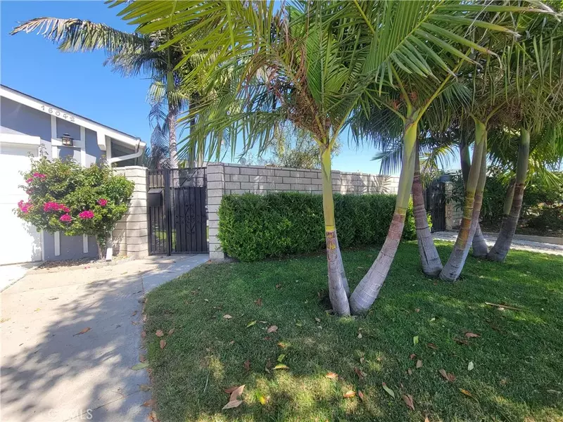 15042 Columbia Lane, Huntington Beach, CA 92647