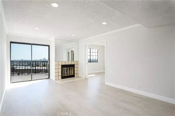 2599 Walnut Avenue #337, Signal Hill, CA 90755