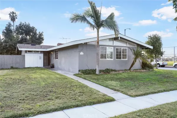 11604 Parkmead Street, Santa Fe Springs, CA 90670