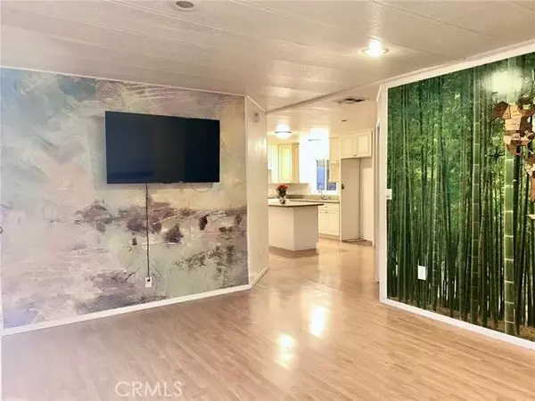 Midway City, CA 92655,8200 Bolsa Avenue, Unit 58