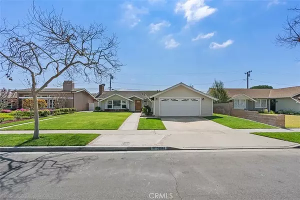 Rossmoor, CA 90720,3232 Hillrose