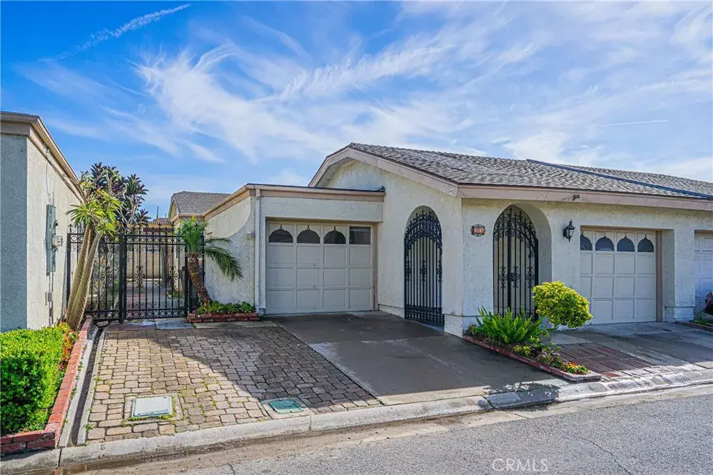 Anaheim, CA 92801,1157 N Voyager Lane