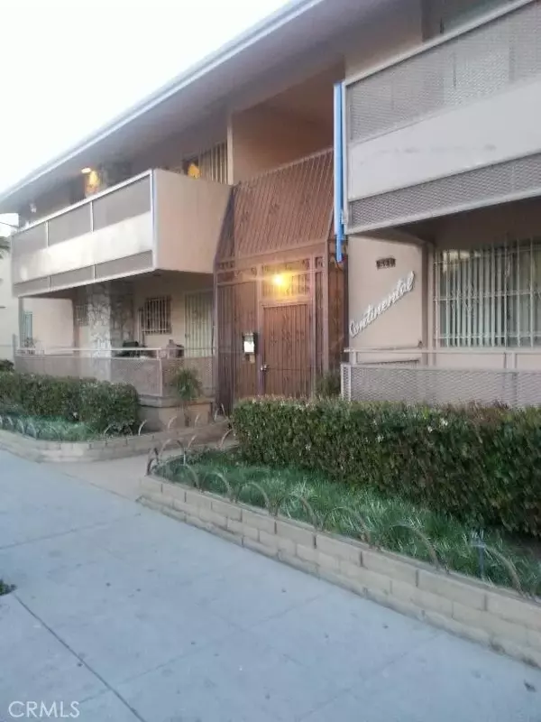 527 Cedar Avenue #2J, Long Beach, CA 90802