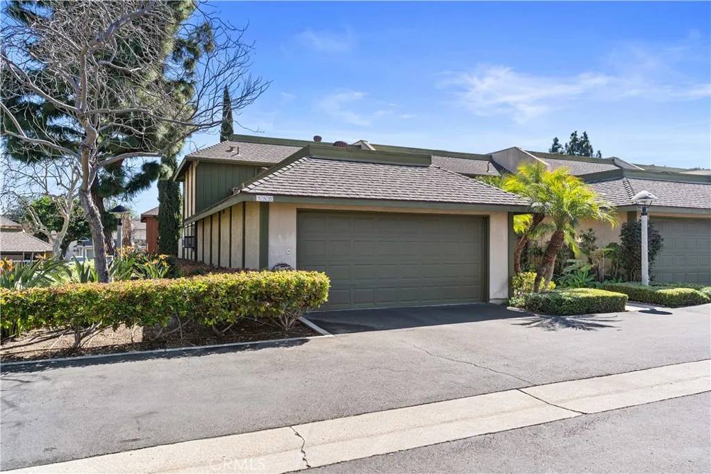 580 Black Walnut Way, La Habra, CA 90631