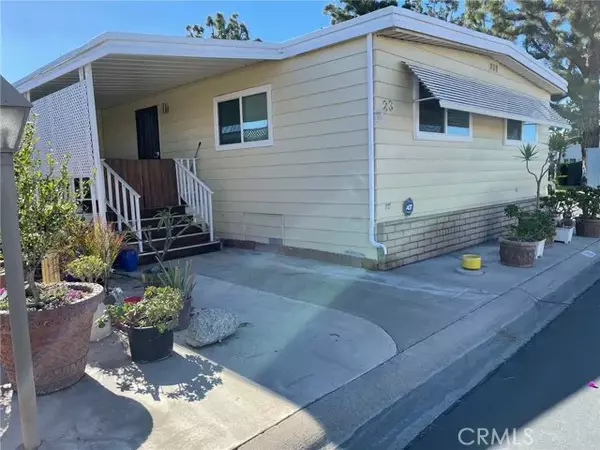 Stanton, CA 90680,11250 Beach Blvd #23