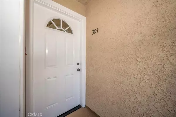 Long Beach, CA 90804,4701 E Anaheim Street #304