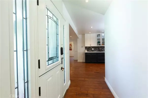 Rossmoor, CA 90720,3471 Yellowtail Drive